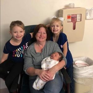 Meet your Posher, Sarah